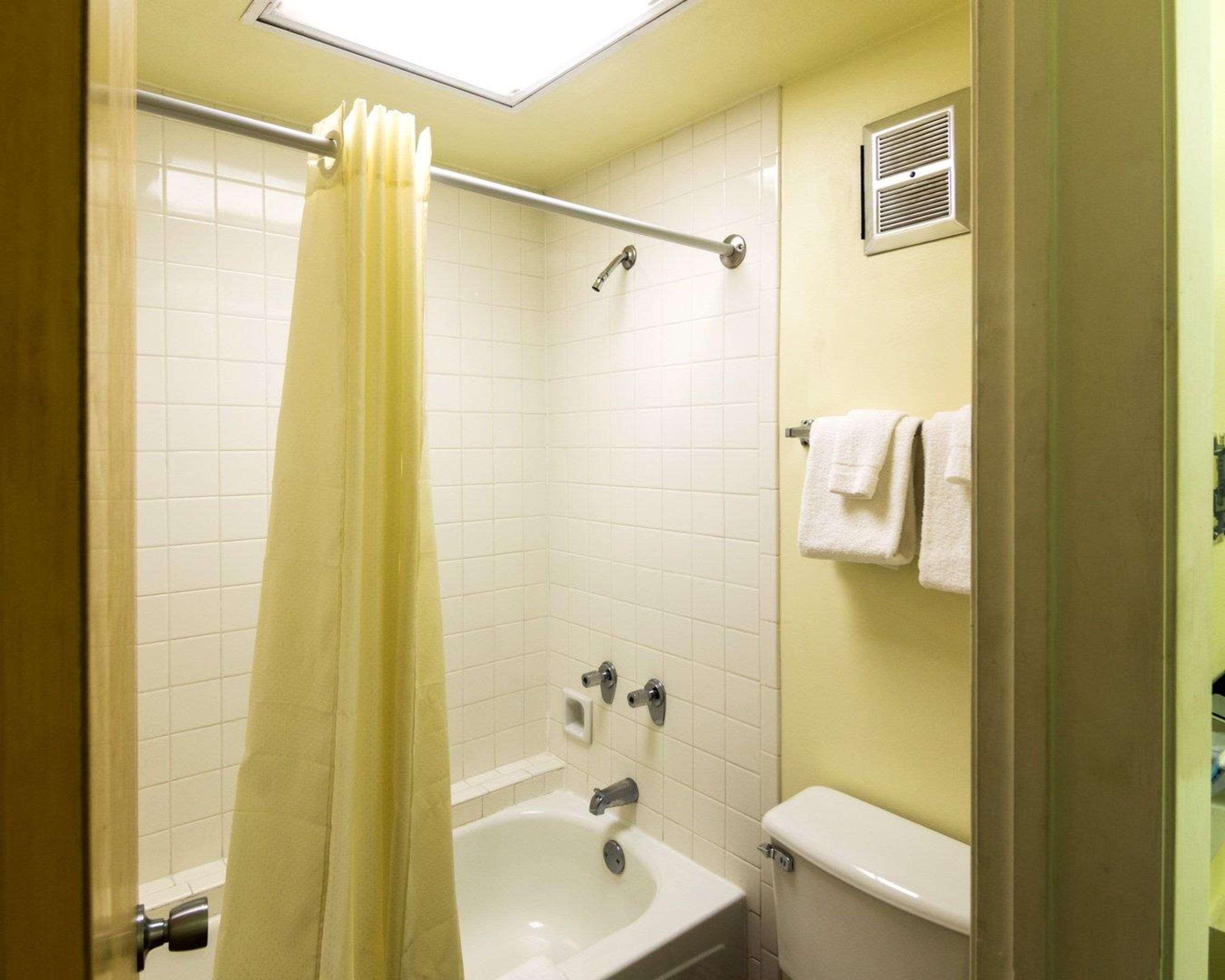 Econo Lodge Wichita Falls Downtown Bagian luar foto