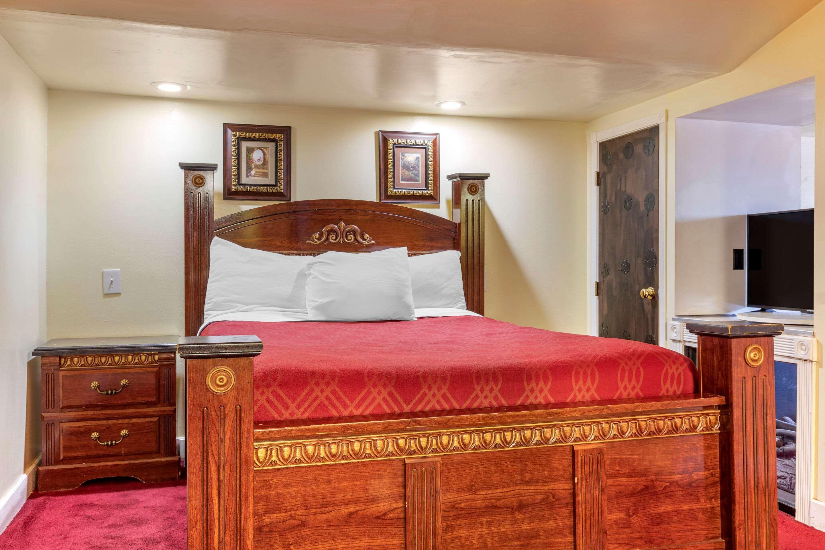 Econo Lodge Wichita Falls Downtown Bagian luar foto